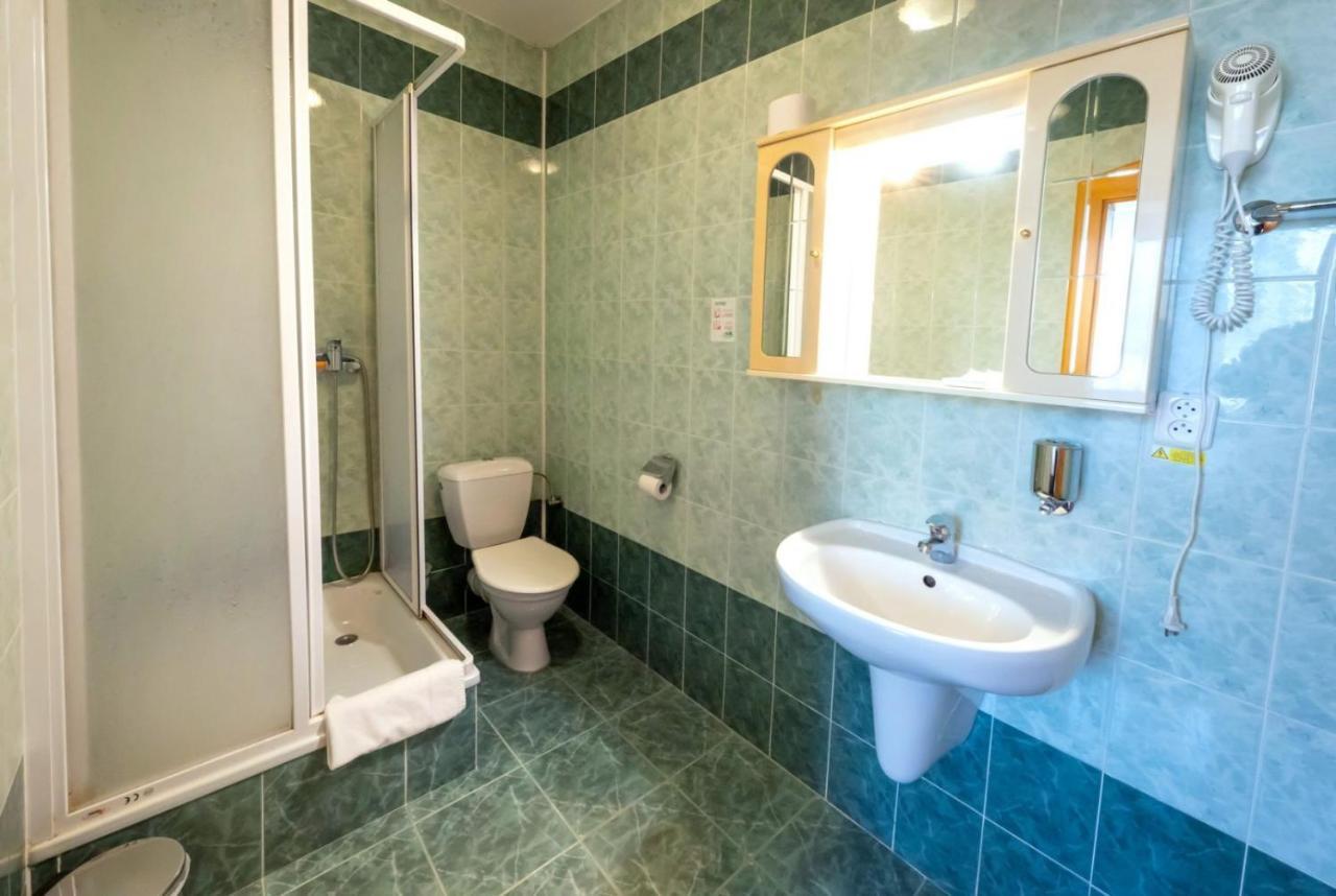 Hotel Uno Ústí nad Orlicí Eksteriør bilde